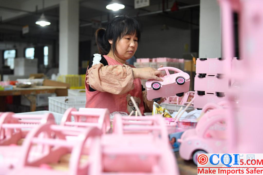 China Yunhe Wooden Toy Industry